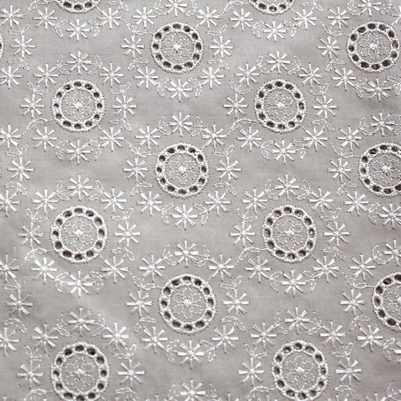 ◇レース半襟・半衿【小花の丸】Greige 3枚目の画像