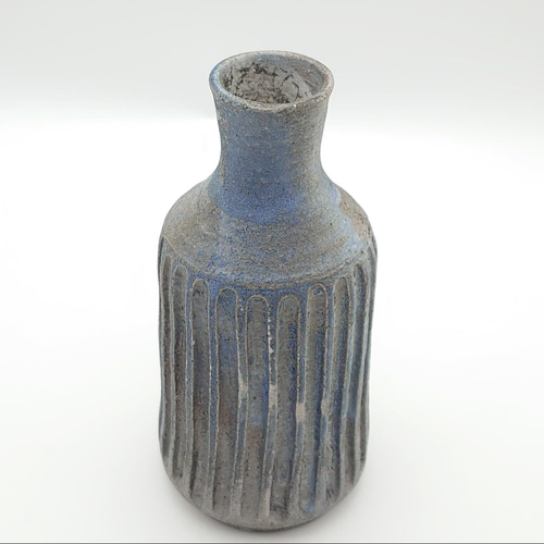 笠間焼 燻し銀彩焼 一輪挿し しのぎ 花瓶 花器 花入れ 陶器 作家