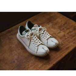 SV TABI White Sneaker / Sweet Villians X RIFARE_Co 第3張的照片