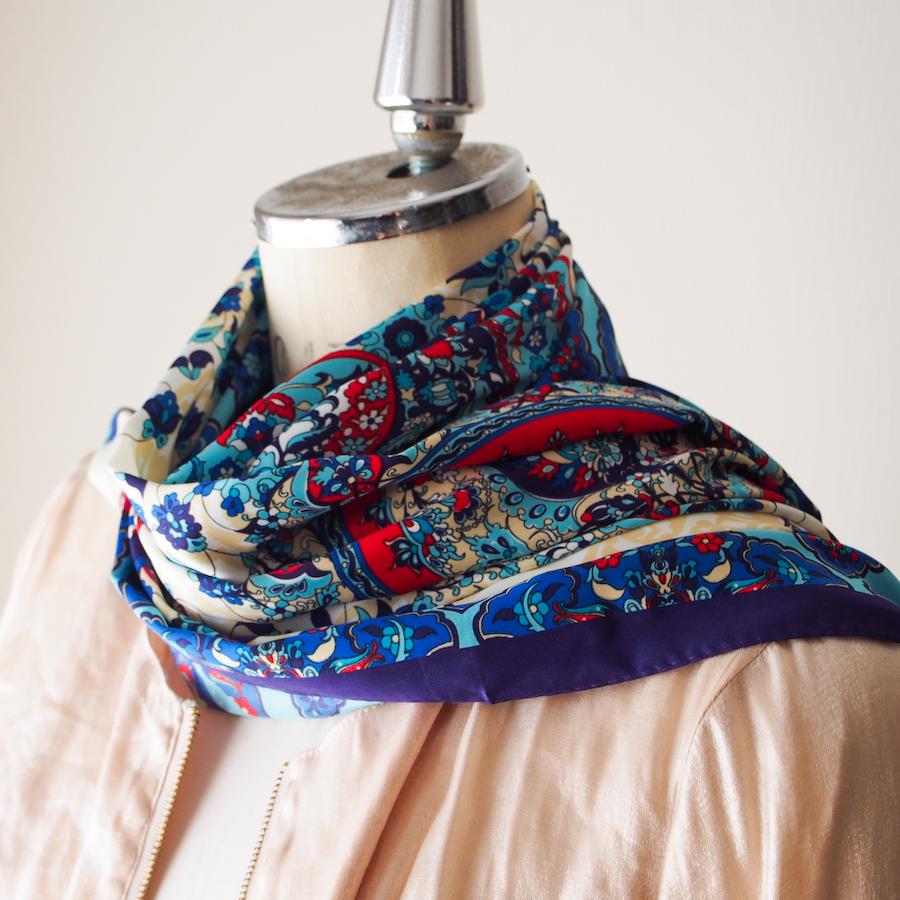 【オリエンタルな模様と神秘的なカラーが魅力】トルコ・オリエンタルショールスカーフ・マーベルBL