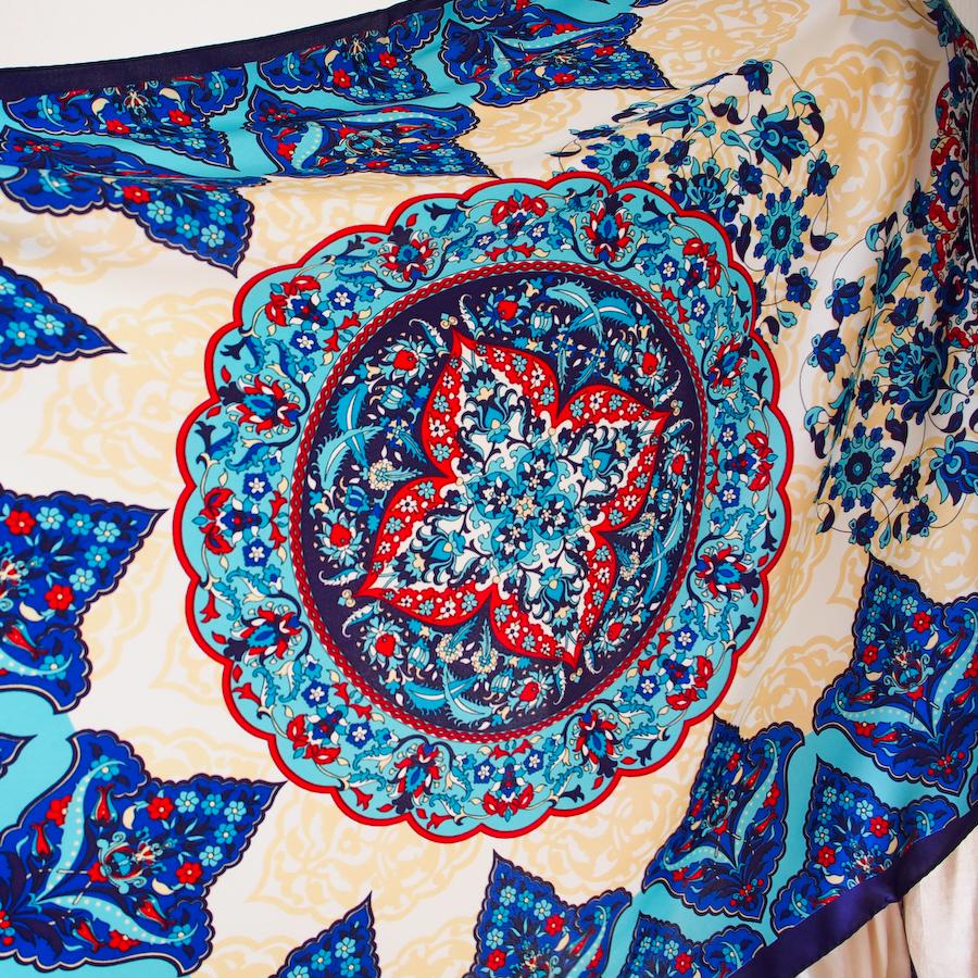 【オリエンタルな模様と神秘的なカラーが魅力】トルコ・オリエンタルショールスカーフ・マーベルBL