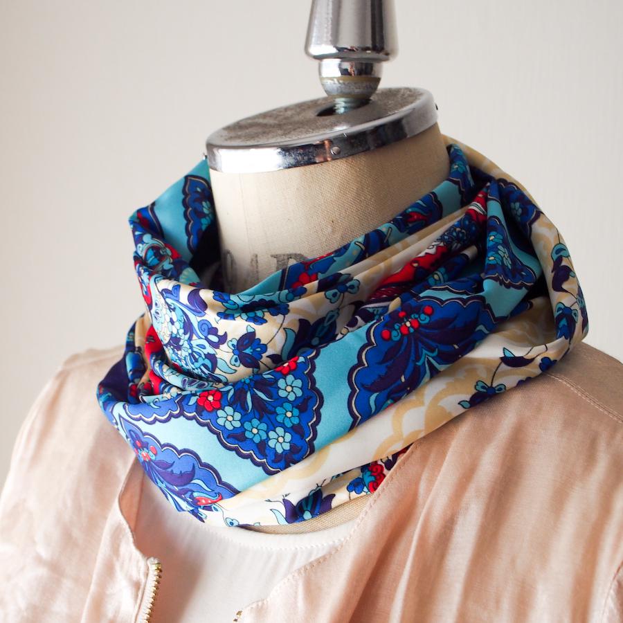 【オリエンタルな模様と神秘的なカラーが魅力】トルコ・オリエンタルショールスカーフ・マーベルBL