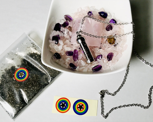 6【希少・鑑別書付】天然隕石ギベオン｜宇宙の守護石・開運お守り 6【鑑別書付】天然隕石ギベオン｜宇宙の守護石・開運お守り - メルカリ