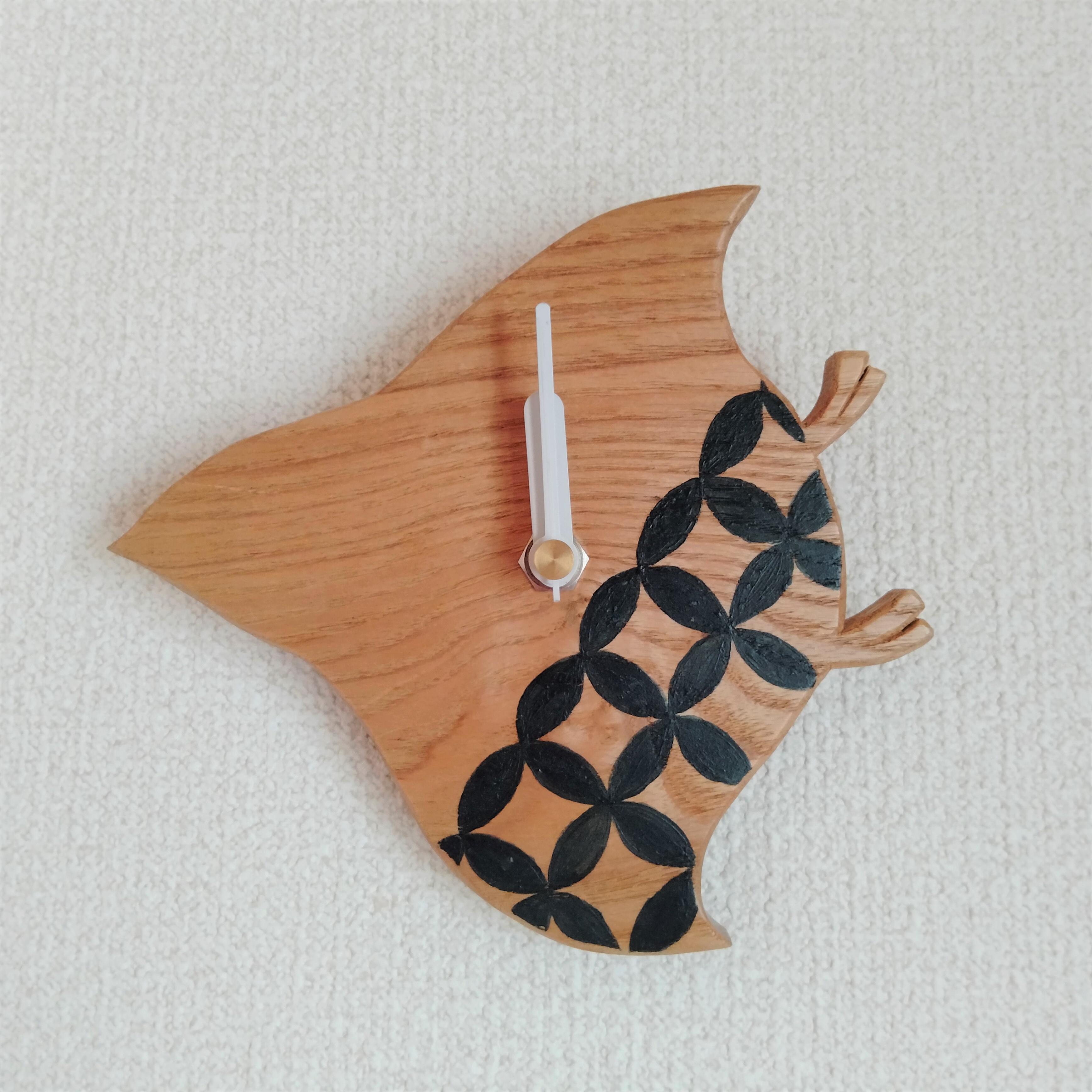 木彫り時計▪藍染▪千鳥【七宝文】