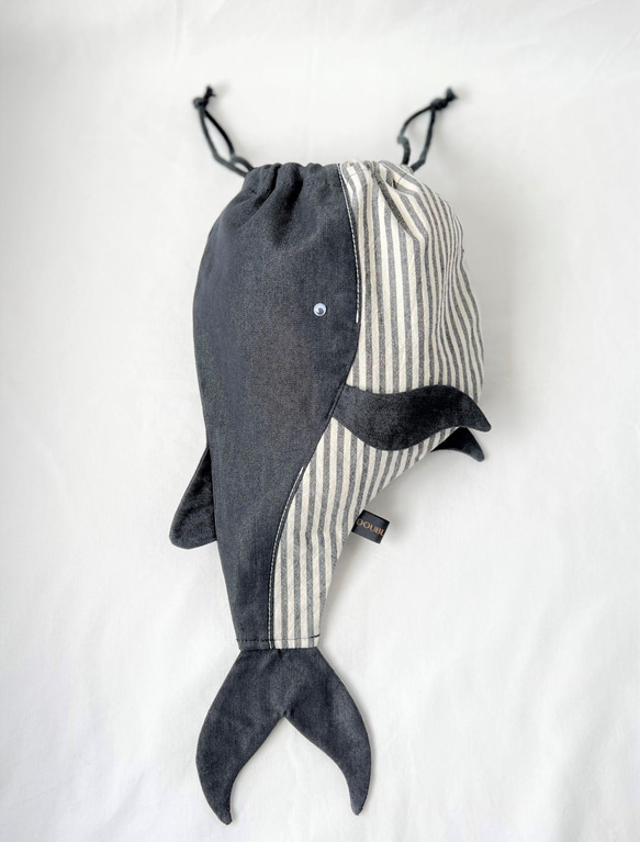 海の生き物たち　クジラのきんちゃく袋 5枚目の画像