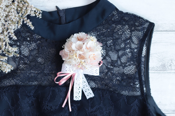 小花ブーケコサージュ」桜&かすみ草(Mサイズ)＊プリザーブドフラワー