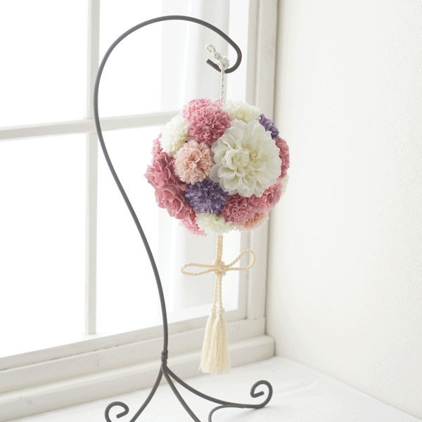 ダリアとマムの和風のボールブーケ(ピンク&紫）お着物に合わせてオーダー承ります♪