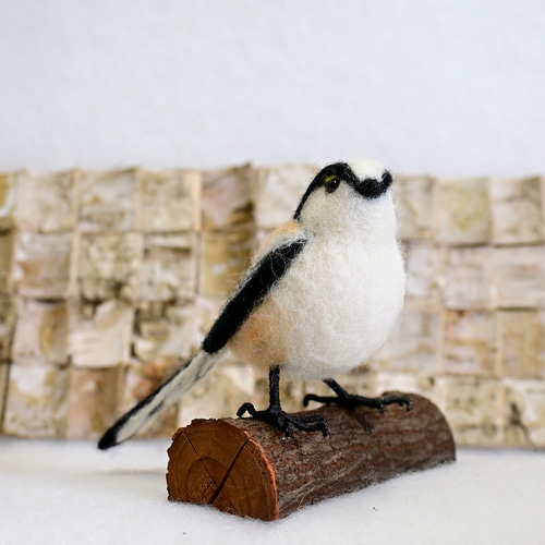 羊毛フェルト　野鳥　鳥　小鳥　シロクロゲリ 受注後制作】羊毛フェルト 野鳥 小鳥 卓上マスコット エナガ 羊毛