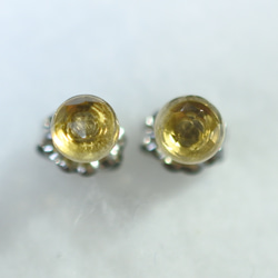 （1 件）黃水晶玫瑰形切割耳環（5 毫米，鈦金屬柱） 第1張的照片