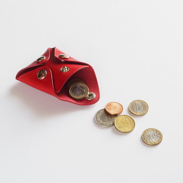 四つボタンコインケース　レッド　イタリアンレザー　ハンドメイド革小物 3枚目の画像