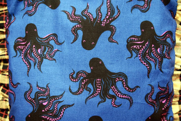 Octopus x Tartan 格紋褶邊托特包：藍色 第3張的照片