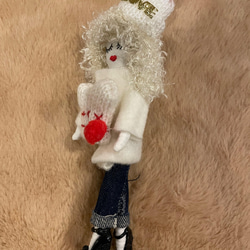 ラペドール　ドールチャーム　ニット帽と手袋の冬コーデラペちゃん 3枚目の画像