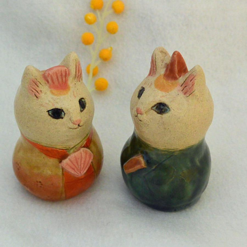ネコのお雛様 ひな人形 白と茶の猫 二頭身・大きめサイズ 手作り
