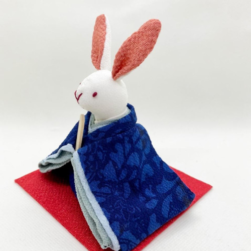 和柄のお着物のうさぎ雛 (雛人形.お雛様.おひな様) ひな人形・雛飾り