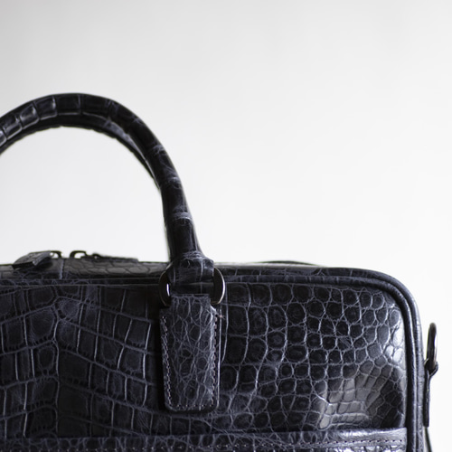 クロコエンボスレザー ビジネスバッグ a4が入る 一生もの ブリーフ