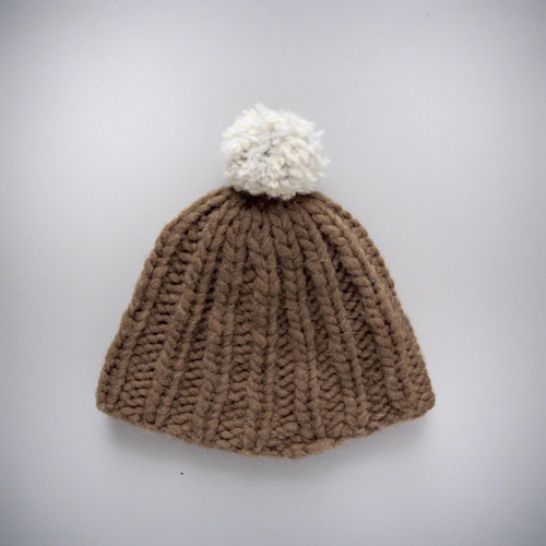 Plump Pompom 大きなポンポンのニット帽 シフォン（フォックス