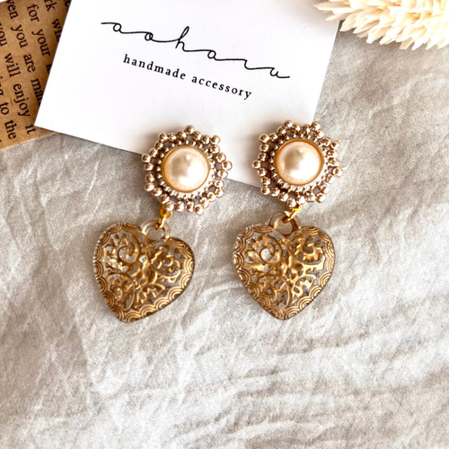 アンティーク パール ビジュー 刺繍×ハートピアス/イヤリング ピアス 