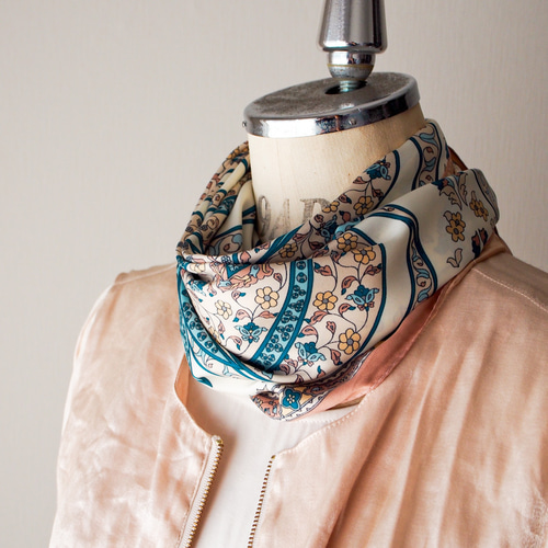 オリエンタルな模様と神秘的なカラーが魅力】トルコSILK・オリエンタル