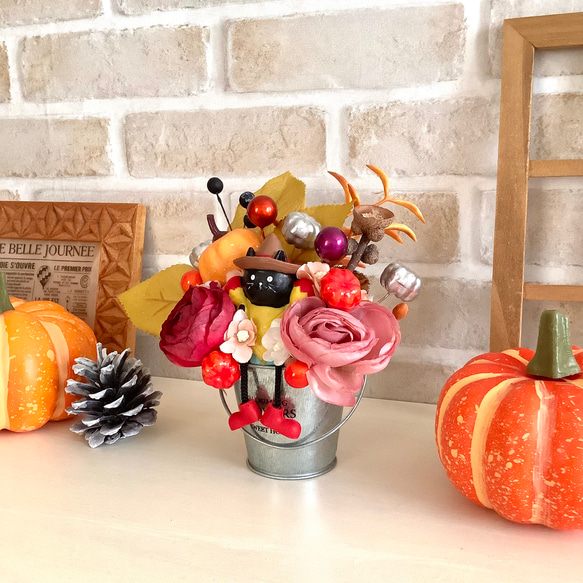 マラカス黒ネコとかぼちゃのハロウィンオブジェ◇ブリキバスケット◇造花◇インテリア 4枚目の画像