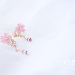 レース編み☆桜のイヤリング 1枚目の画像