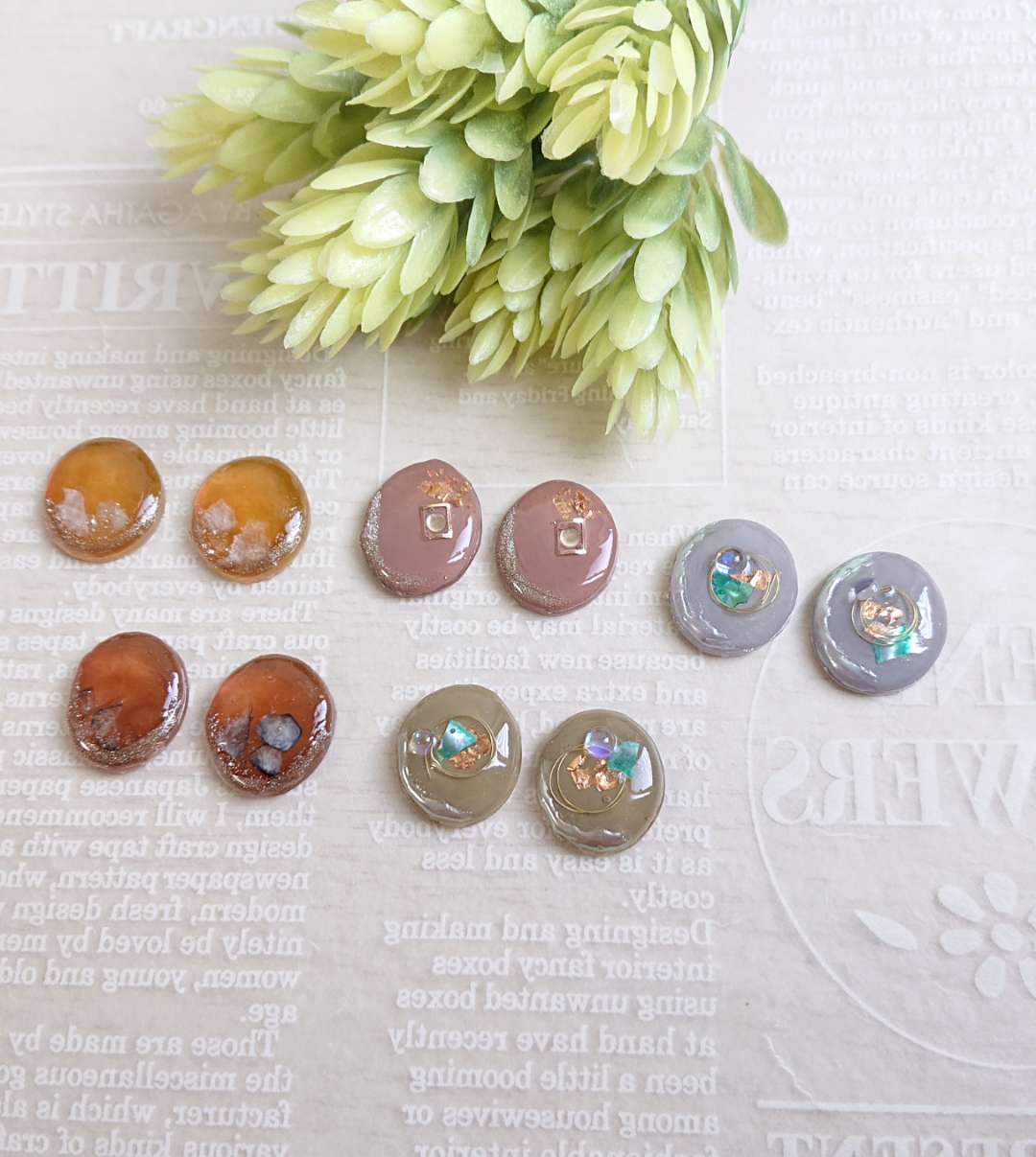 カラージェルとレジンのカボション☆5ペア(計10個) b-1 チャーム こう 