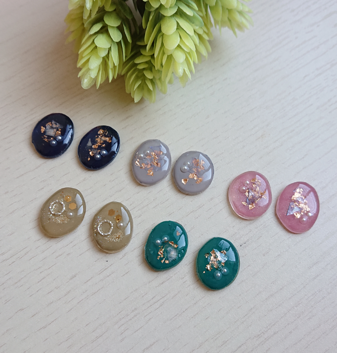 カラージェルとレジンのカボション☆5ペア(計10個) b-10☆送料無料 