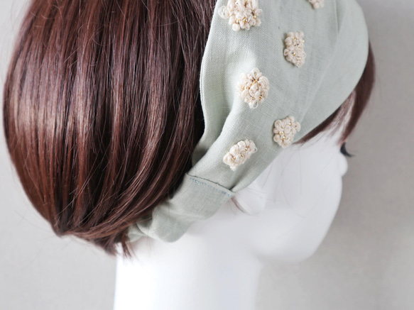 再販6◆牡丹の花のような刺繍のヘアバンド(ベールグリーン)<hairband227>受注製作 6枚目の画像