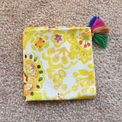 ハンカチ Floral Yellow　コットン　小物・ファッション雑貨　50×50 Haruka88 5枚目の画像