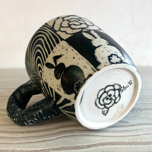 フクロウの花の世界（売り切れ次第再生産）_陶器マグカップ マグカップ