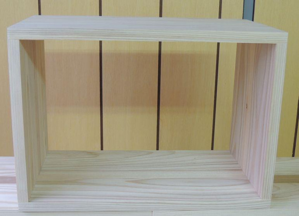 国産杉 スタッキングシェルフ8個セット 本棚 収納木箱 40.0×28.0×22.5 板　無垢　棚板天然木 ＤＩＹ 素材 3枚目の画像