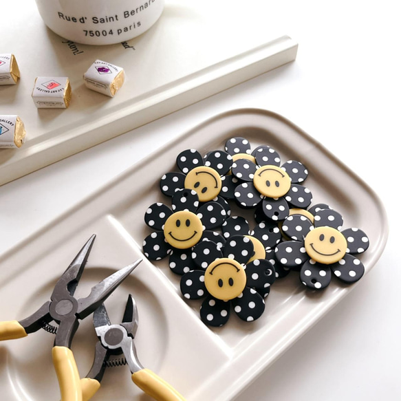 ニコちゃん スマイル パーツ ハンドメイドパーツ