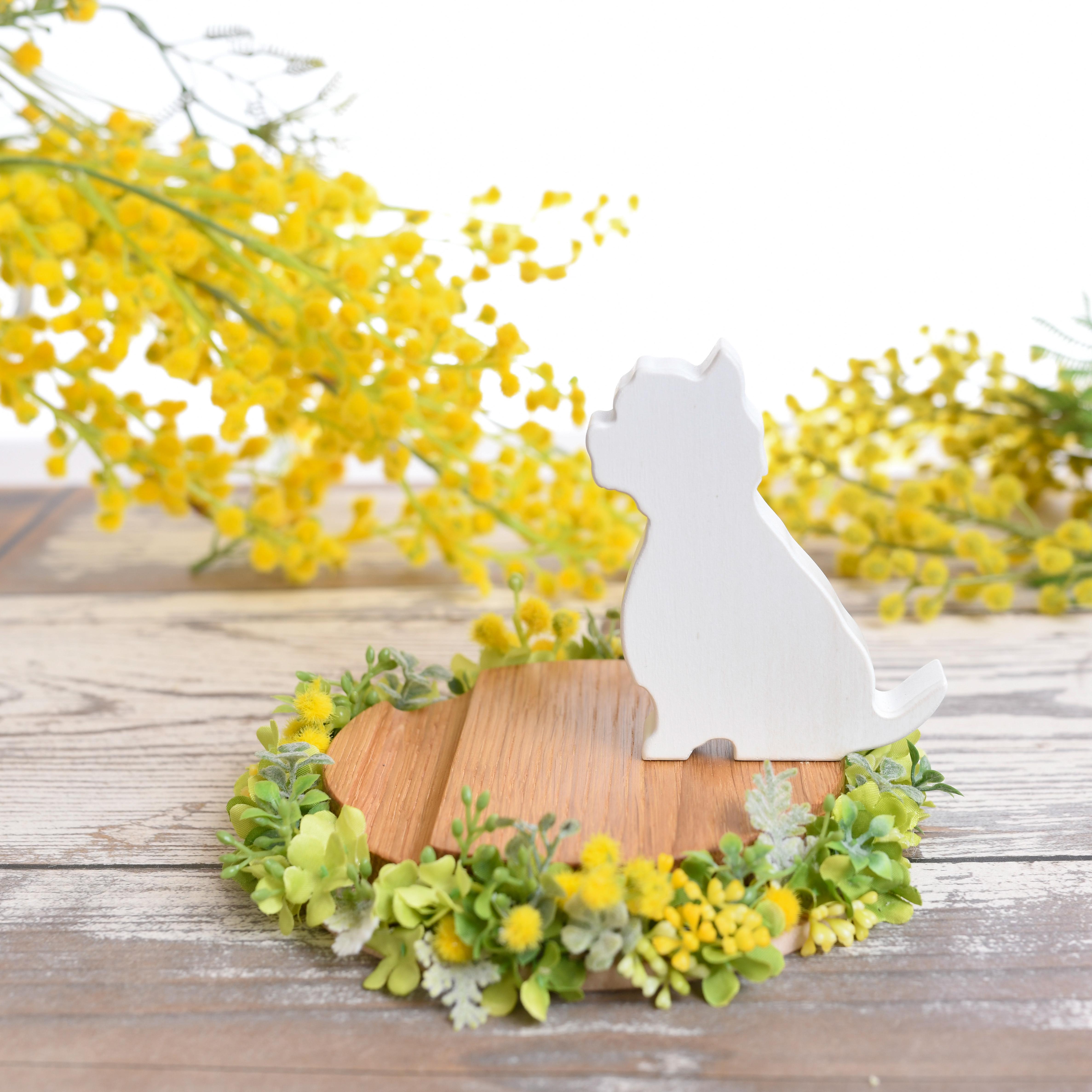 ミモザリース・ウェスティのスマホスタンド