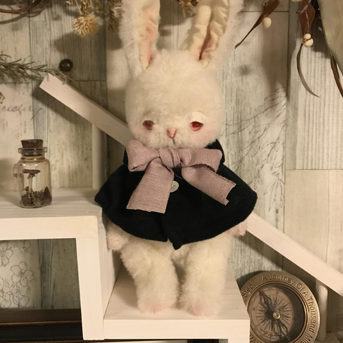 黒頭巾の白うさぎさん テディベア ぬいぐるみ ぬいぐるみ Mad