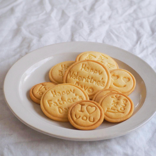 丸絵文字クッキー型 その他キッチン小物 tomscookies 通販