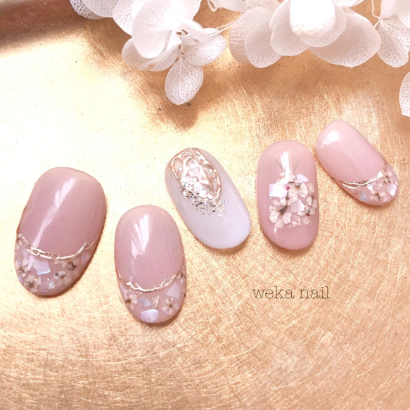 ♡涼しげドライフラワー♡ ネイルチップ　ハンドメイド ドライフラワーのシェルフレンチ pink 薬指のデザインを選べる