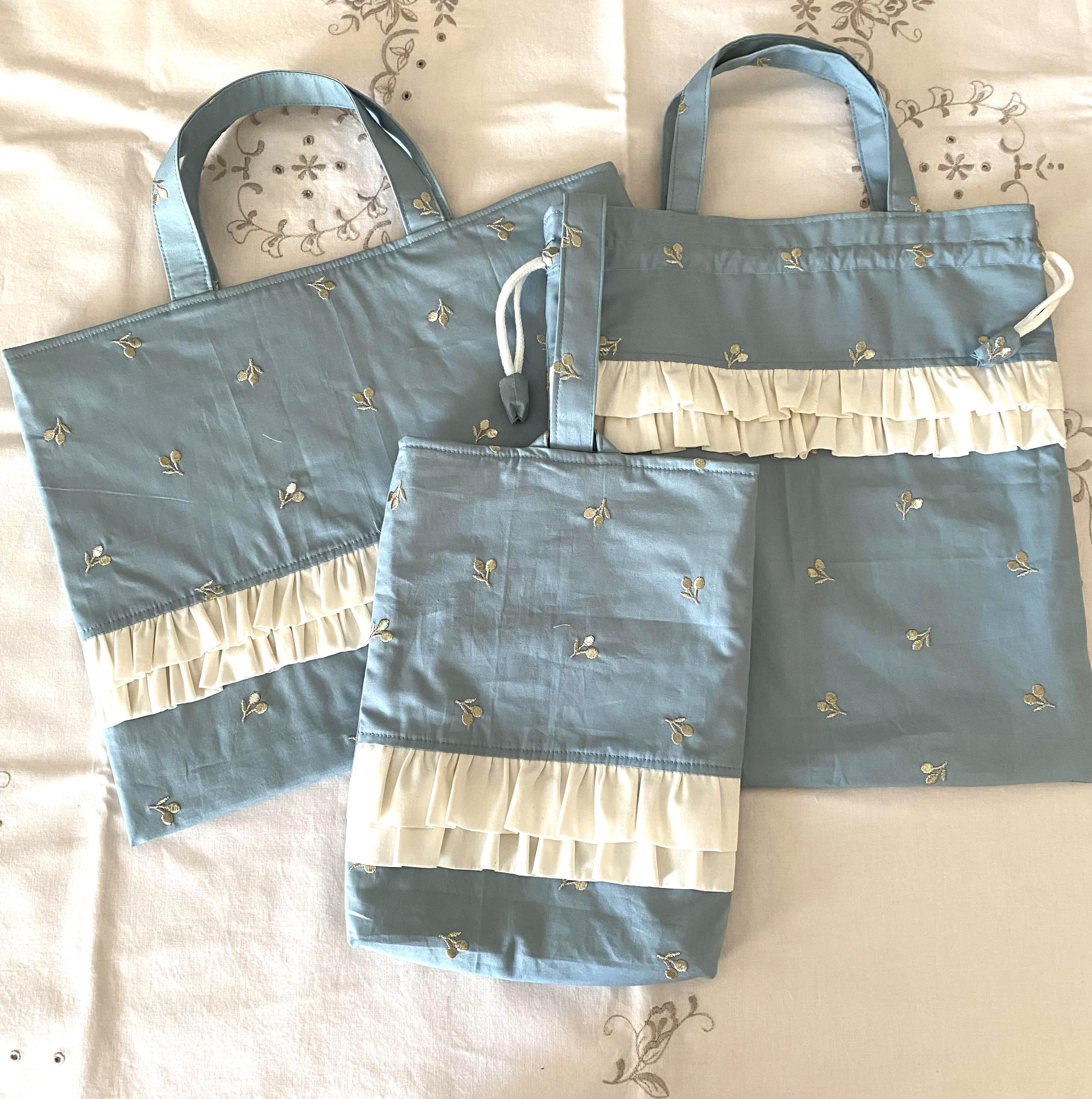 かわいいさくらんぼ刺繍☆ブルー２段フリル入学入園3点セット 5,467円