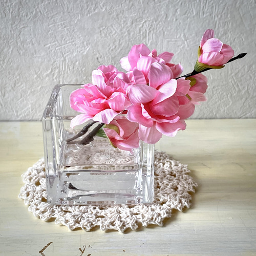 ガラス 花瓶 ピンク 桃色 0e7a41e7a6639dc51d1bf63431457e