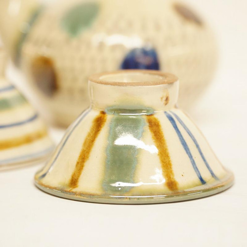 儀間常照 カラカラ おちょこ 豆皿 セット やちむん 焼物 沖縄 酒器 民藝 ca7a3386e6444d914e475346bd140c