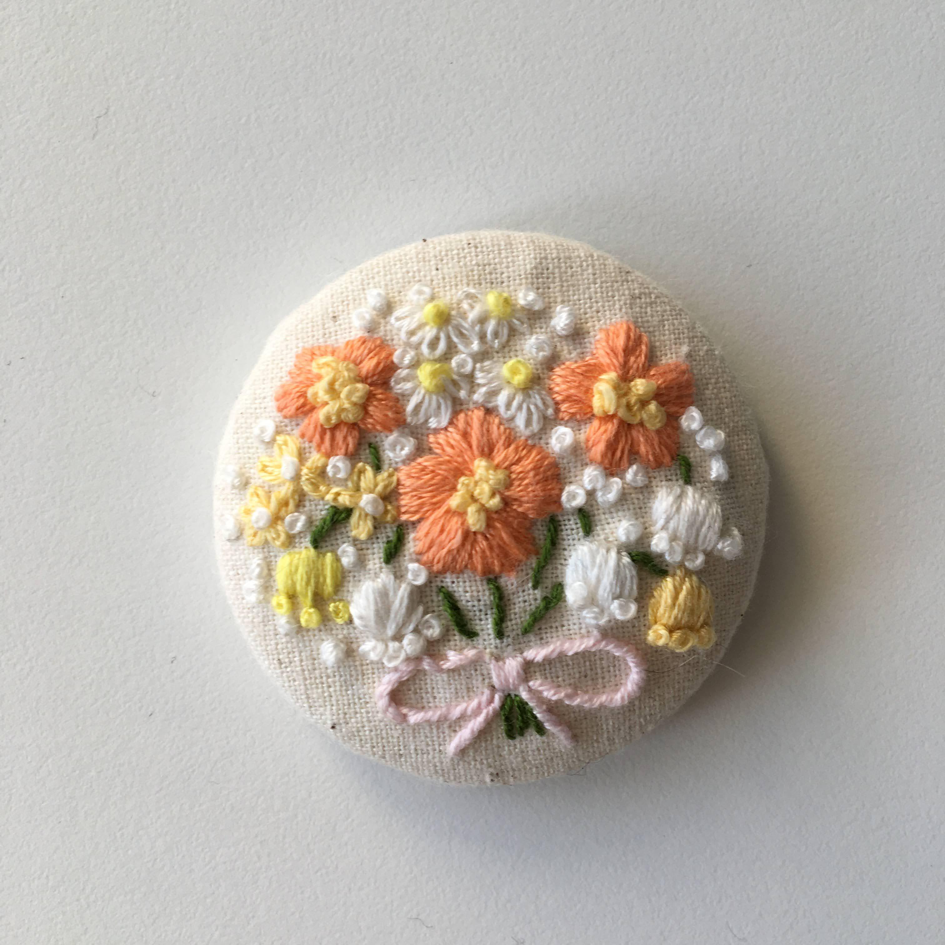 刺繍花束のブローチ ブローチ little by little 通販 13298479
