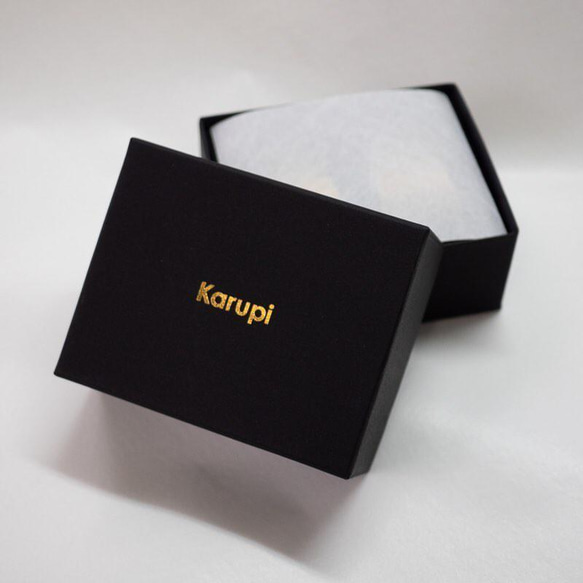 紙の耳飾り karupi 『PAPER SAIL(帆型)』white 4枚目の画像