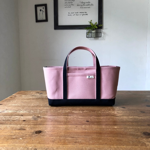 S横長スタイル帆布トート〈くすみピンク×黒〉 トートバッグ S横長スタイル帆布トート〈くすみピンク×黒〉 トートバッグ