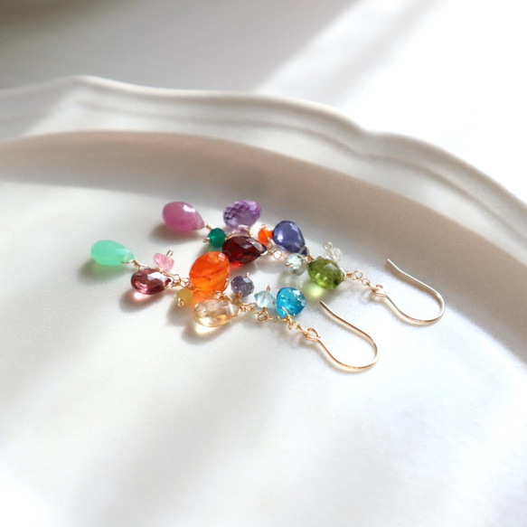 ｛ピアス/イヤリング｝14kgf/colorful earrings マルチカラー 3枚目の画像