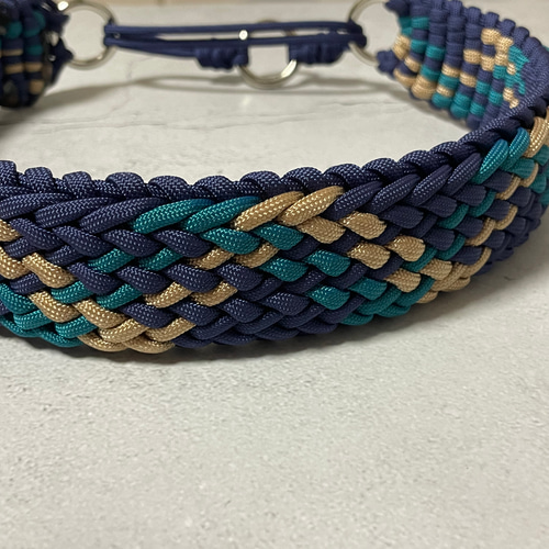 パラコード首輪 デザインNo.29 中型犬・大型犬 リード・首輪 dekoboko