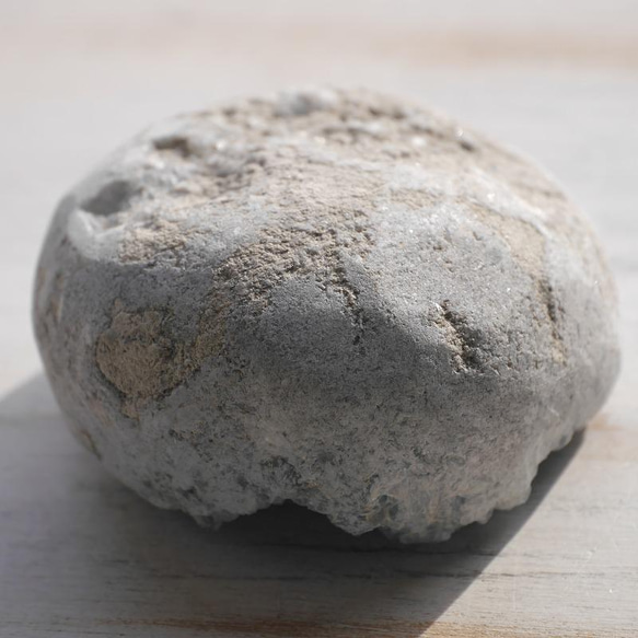 天然石 約341g約72mmセレスタイト(マダガスカル産)半球原石結晶ぎっしり天青石[ce-220124-02] 14枚目の画像