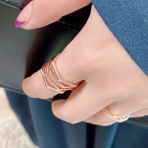 目デザイン 四角形リング 四角が4個並んだ個性的なリング” SILVER925 SRC2699 | iichi