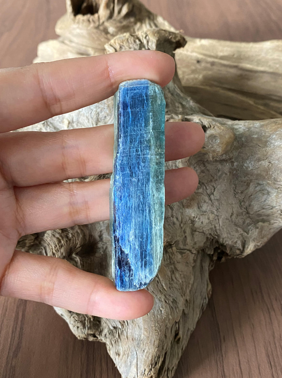 バイカラーカイヤナイト原石 01 Natural Blue-Green Kyanite 天然石 2枚目の画像