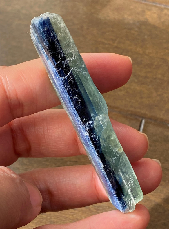 バイカラーカイヤナイト原石 01 Natural Blue-Green Kyanite 天然石 20枚目の画像