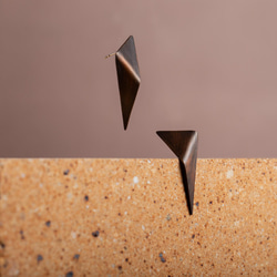 Minimalism 低限主義 地景耳環2號 Sculptural Earring No.2 第7張的照片