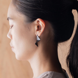 Minimalism 低限主義 地景耳環6號 Sculptural Earring No. 第7張的照片