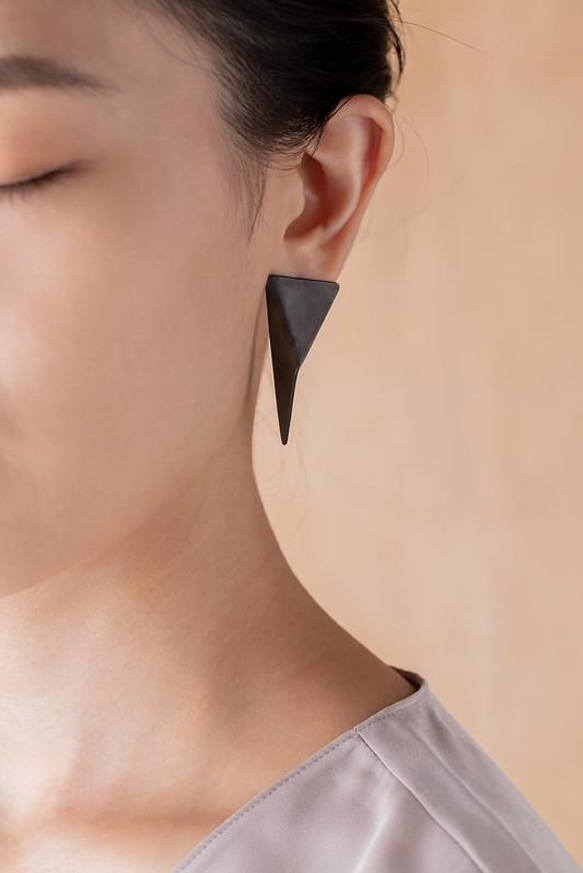 Minimalism 低限主義 地景耳環7號 Sculptural Earring No.7 第3張的照片